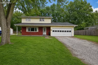 3749  Debby Ln, Racine, WI 53126 - Photo 1