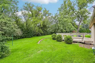 928 Tanglewood Ct, Oconomowoc, WI 53066 - Photo 31