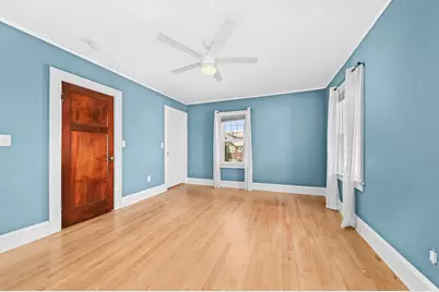 7442  Lincoln Pl, Wauwatosa, WI 53213 - Photo 21