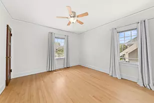 7442 Lincoln Pl, Wauwatosa, WI 53213 - Photo 23