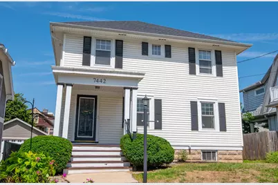 7442  Lincoln Pl, Wauwatosa, WI 53213 - Photo 29