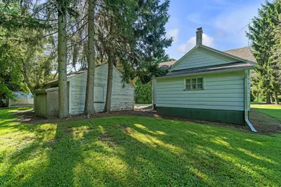 332  4 Mile Rd, Racine, WI 53402 - Photo 19