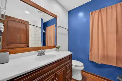 9012 W Greenfield Ave, West Allis, WI 53214 - Photo 9