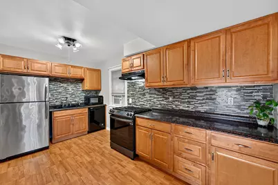 9012 W Greenfield Ave, West Allis, WI 53214 - Photo 13