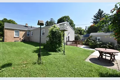 206  Belmont Ave, Racine, WI 53405 - Photo 37