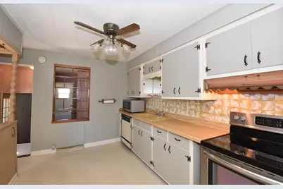 206  Belmont Ave, Racine, WI 53405 - Photo 3