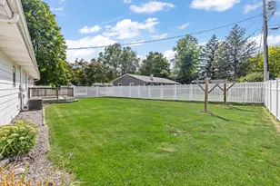 1125 Western Ave, Kewaskum, WI 53040 - Photo 9