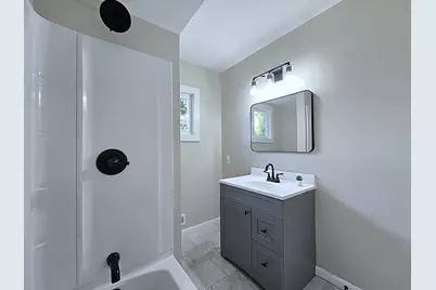 2997 S 105th St, West Allis, WI 53227 - Photo 15
