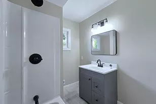 2997 S 105th St, West Allis, WI 53227 - Photo 15