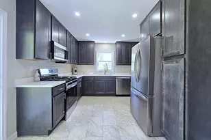 4220 N 162nd St, Brookfield, WI 53005 - Photo 5
