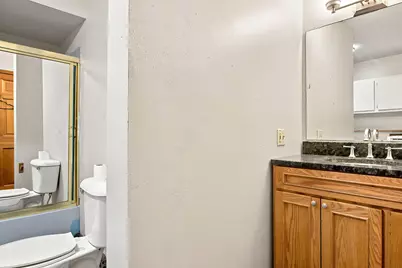 825  St Patrick St, Racine, WI 53402 - Photo 11