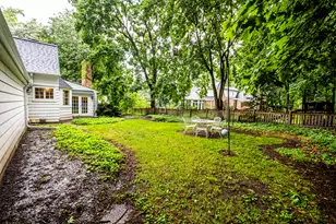 1000 Lone Tree Rd, Elm Grove, WI 53122 - Photo 45