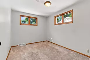 1004 N 37th St, Sheboygan, WI 53081 - Photo 17