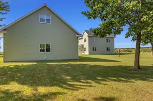 W4231 Laurel Ln, Taycheedah, WI 54937 - Photo 43