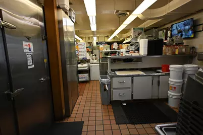 2625 W North Ave, Milwaukee, WI 53205 - Photo 9