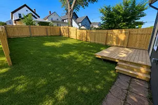 1019 N 12th St, Sheboygan, WI 53081 - Photo 3