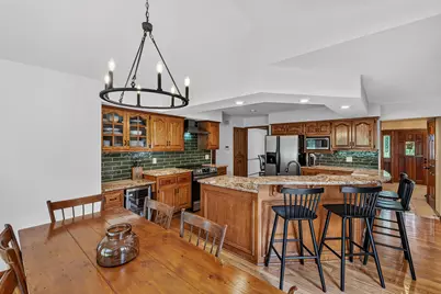 13830 W Linfield Dr, New Berlin, WI 53151 - Photo 19