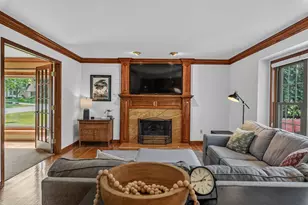 13830 W Linfield Dr, New Berlin, WI 53151 - Photo 3