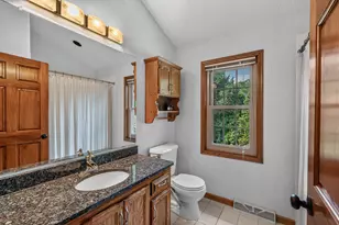 13830 W Linfield Dr, New Berlin, WI 53151 - Photo 33