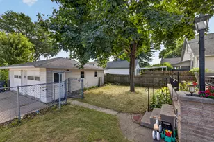 821 20th St, La Crosse, WI 54601 - Photo 27