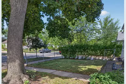 821  20th St, La Crosse, WI 54601 - Photo 31