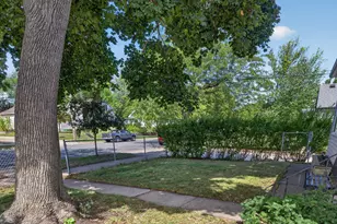 821 20th St, La Crosse, WI 54601 - Photo 31