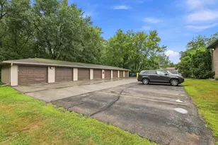 840 E Beacon Ave, New London, WI 54961 - Photo 21