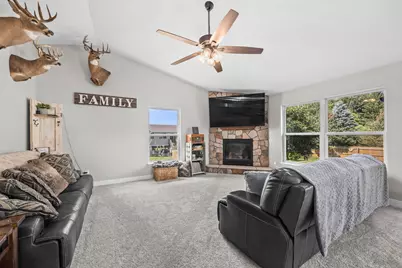 29518  River View Pkwy, Racine, WI 53105 - Photo 7