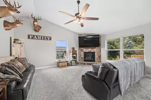 29518 River View Pkwy, Racine, WI 53105 - Photo 7