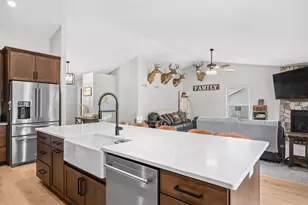 29518 River View Pkwy, Racine, WI 53105 - Photo 15