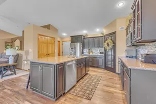 217 N Grant St, Rosendale, WI 54974 - Photo 7
