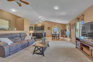 217 N Grant St, Rosendale, WI 54974 - Photo 13