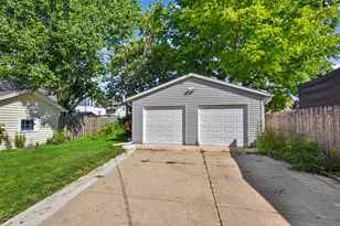 1114 William St, Racine, WI 53402 - Photo 25