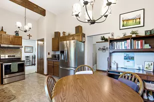 719 Wexford Way, Hartland, WI 53029 - Photo 15