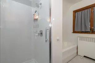 352 N Pinecrest St, Milwaukee, WI 53208 - Photo 39