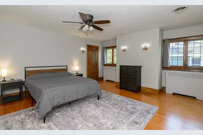 352 N Pinecrest St, Milwaukee, WI 53208 - Photo 25
