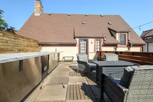 352 N Pinecrest St, Milwaukee, WI 53208 - Photo 23