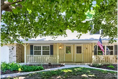 W71N1044  Hampton Ave, Cedarburg, WI 53012 - Photo 1