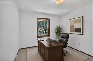 W71N1044 Hampton Ave, Cedarburg, WI 53012 - Photo 25