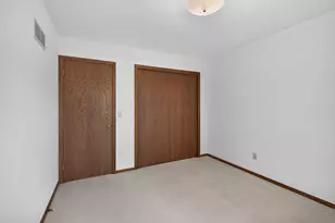 W71N1044 Hampton Ave, Cedarburg, WI 53012 - Photo 27