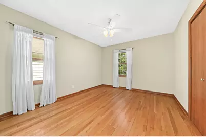 1161  Elm Lawn St, Wauwatosa, WI 53213 - Photo 15