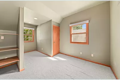 1161  Elm Lawn St, Wauwatosa, WI 53213 - Photo 23