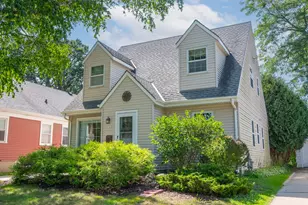 1161 Elm Lawn St, Wauwatosa, WI 53213 - Photo 33