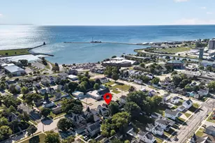 422 N 6th St, Manitowoc, WI 54220 - Photo 25
