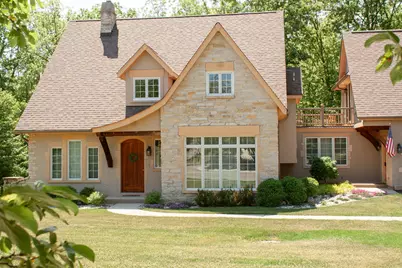 1046  Edinborough Ct, Geneva, WI 53147 - Photo 1
