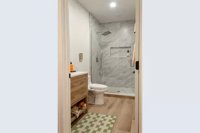1046  Edinborough Ct, Geneva, WI 53147 - Photo 19