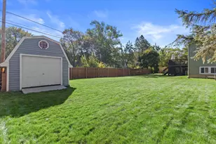 8117 107th Ave, Pleasant Prairie, WI 53158 - Photo 29