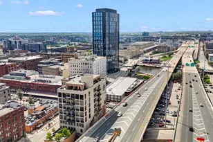 400 N Broadway, Milwaukee, WI 53202 - Photo 37
