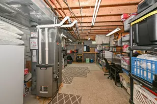 3981 S Victoria Ct, New Berlin, WI 53151 - Photo 37