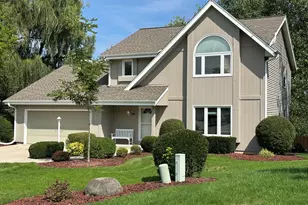 3981 S Victoria Ct, New Berlin, WI 53151 - Photo 1